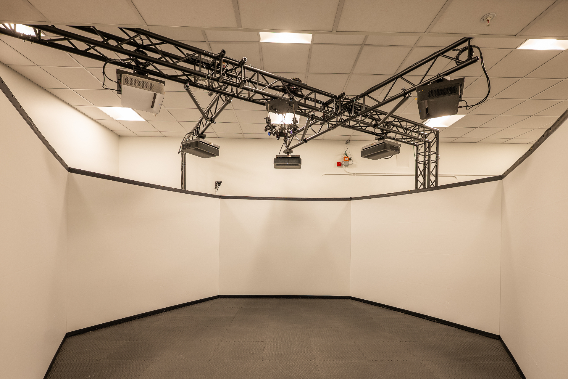 VirTra 300 Simulator