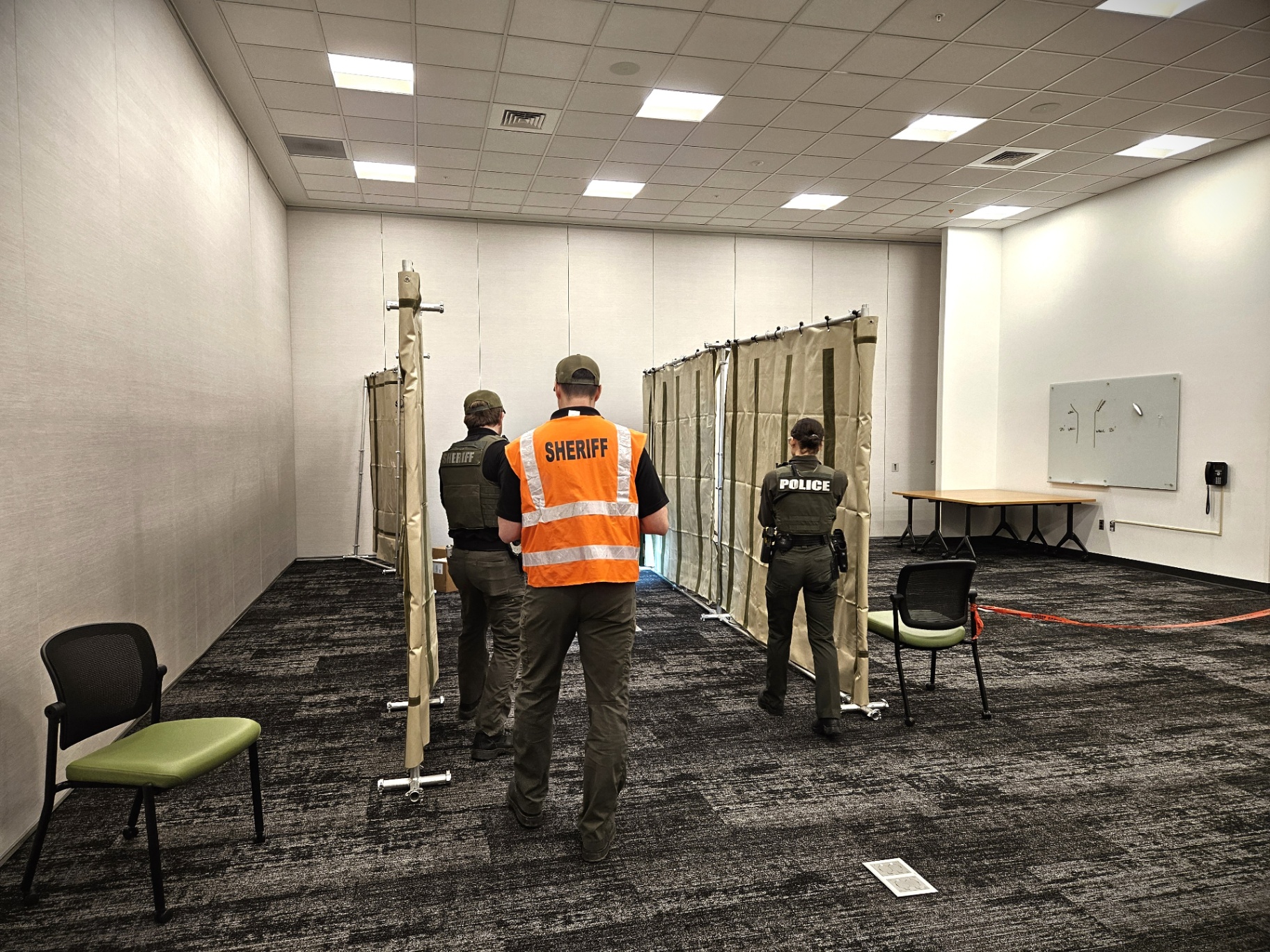 Ballistic curtain RBT room
